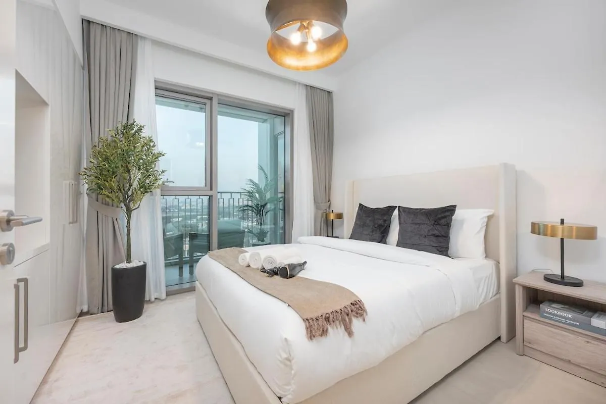 Stay Comfortably In Spacious 2Bedroom Apartment In Downtown Dubai