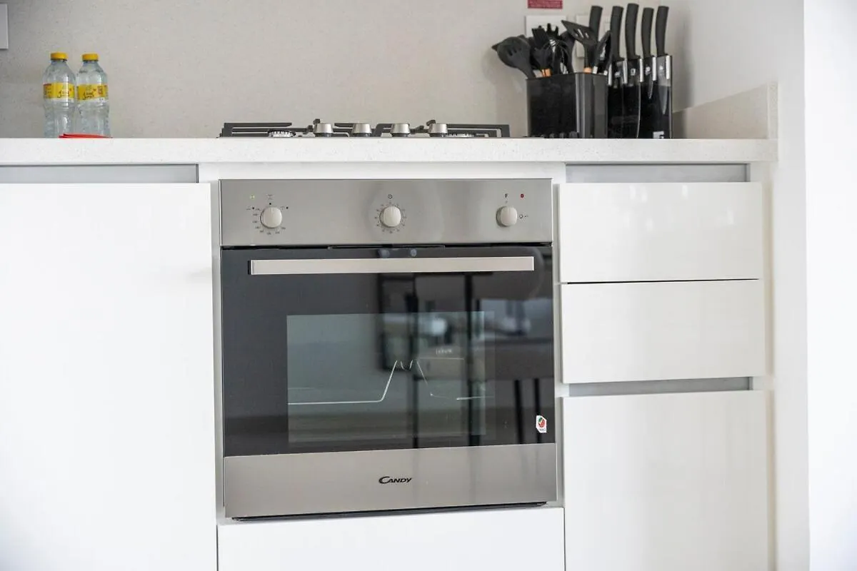 Stay Comfortably In Spacious 2Bedroom Apartment In Downtown Dubai